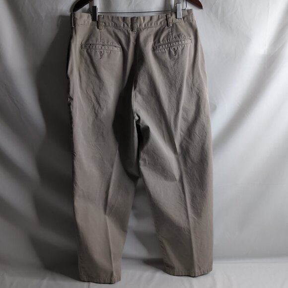 J. Crew Men's Regular Fit Chinos/Khakis, Size 35W/30L (Made in Hong Kong) - Picture 2 of 6